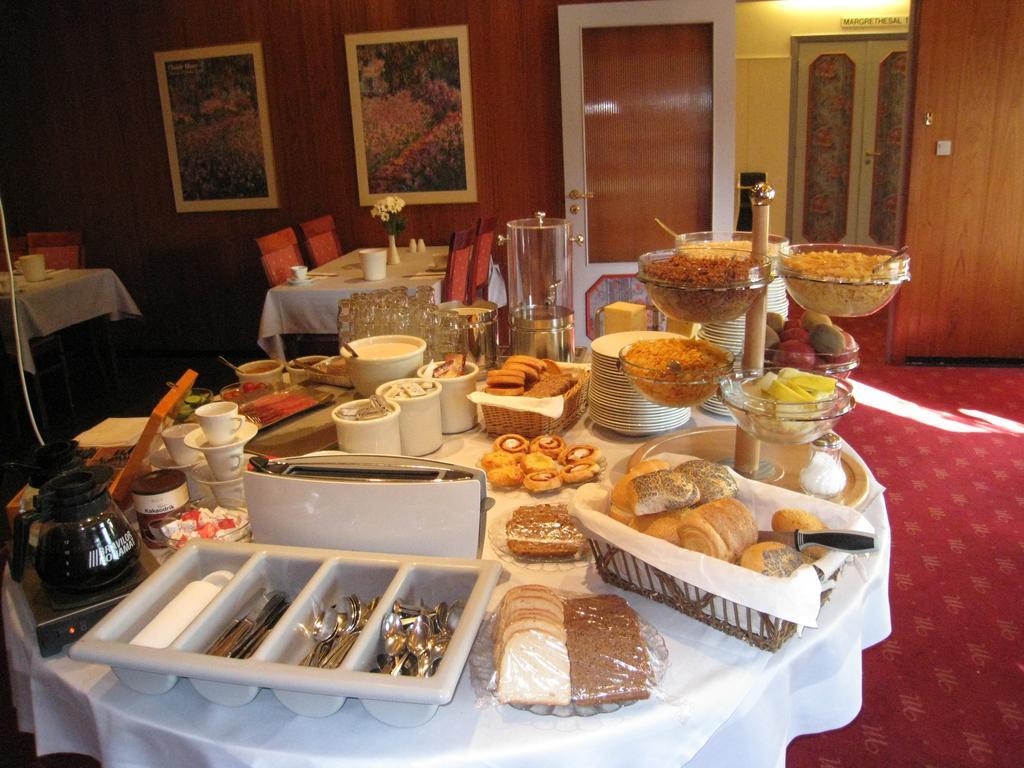 Hotel Margrethe Gadbjerg Екстер'єр фото